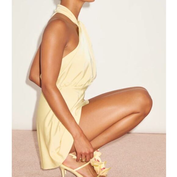 Lulus NWOT Sleek Essence Light Yellow Satin Halter Sleeveless Mini Dress Medium - Picture 4 of 11